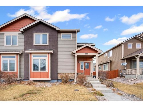 909 Campfire Dr, Fort Collins, CO, 80524-2034 | Card Image