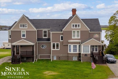 1337 Oakland Ave, Saint Clair, MI, 48079 | Card Image