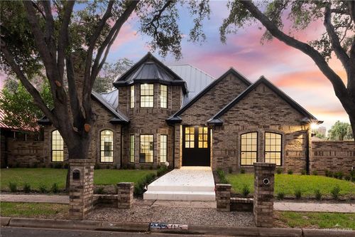 5505 N 4th St, McAllen, TX, 78504-2746 | Card Image
