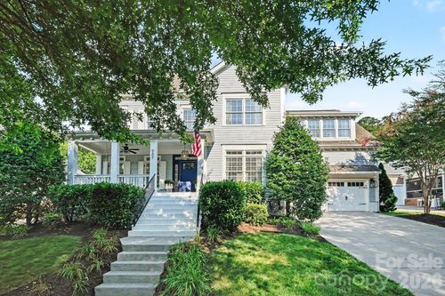 887 Stratford Run Dr, Fort Mill, SC, 29708-5701 | Card Image