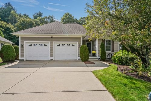 1 Stephanie Dr, Coventry, RI, 02816-2800 | Card Image