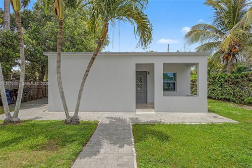 0-5917 Sw 62nd Ter, South Miami, FL, 33143-2253 | Card Image