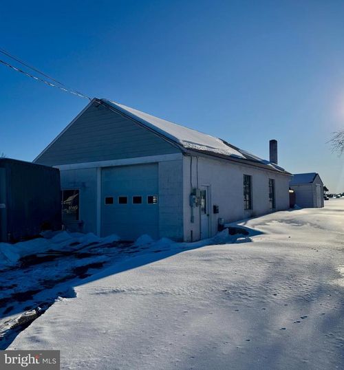 2930 N Charlotte St, GILBERTSVILLE, PA, 19525-9709 | Card Image