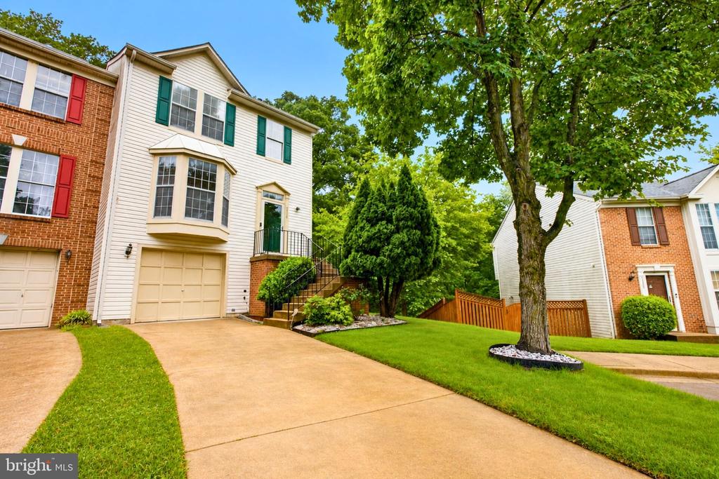 Residential in CLINTON 3