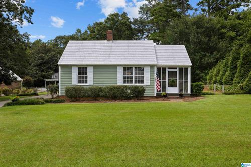 102 Oak St, TRUSSVILLE, AL, 35173-1122 | Card Image