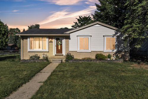 1243 Springer St, Westland, MI, 48186-3721 | Card Image