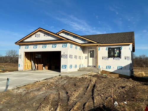 911 3rd St, Wanamingo, MN, 55983-1489 | Card Image