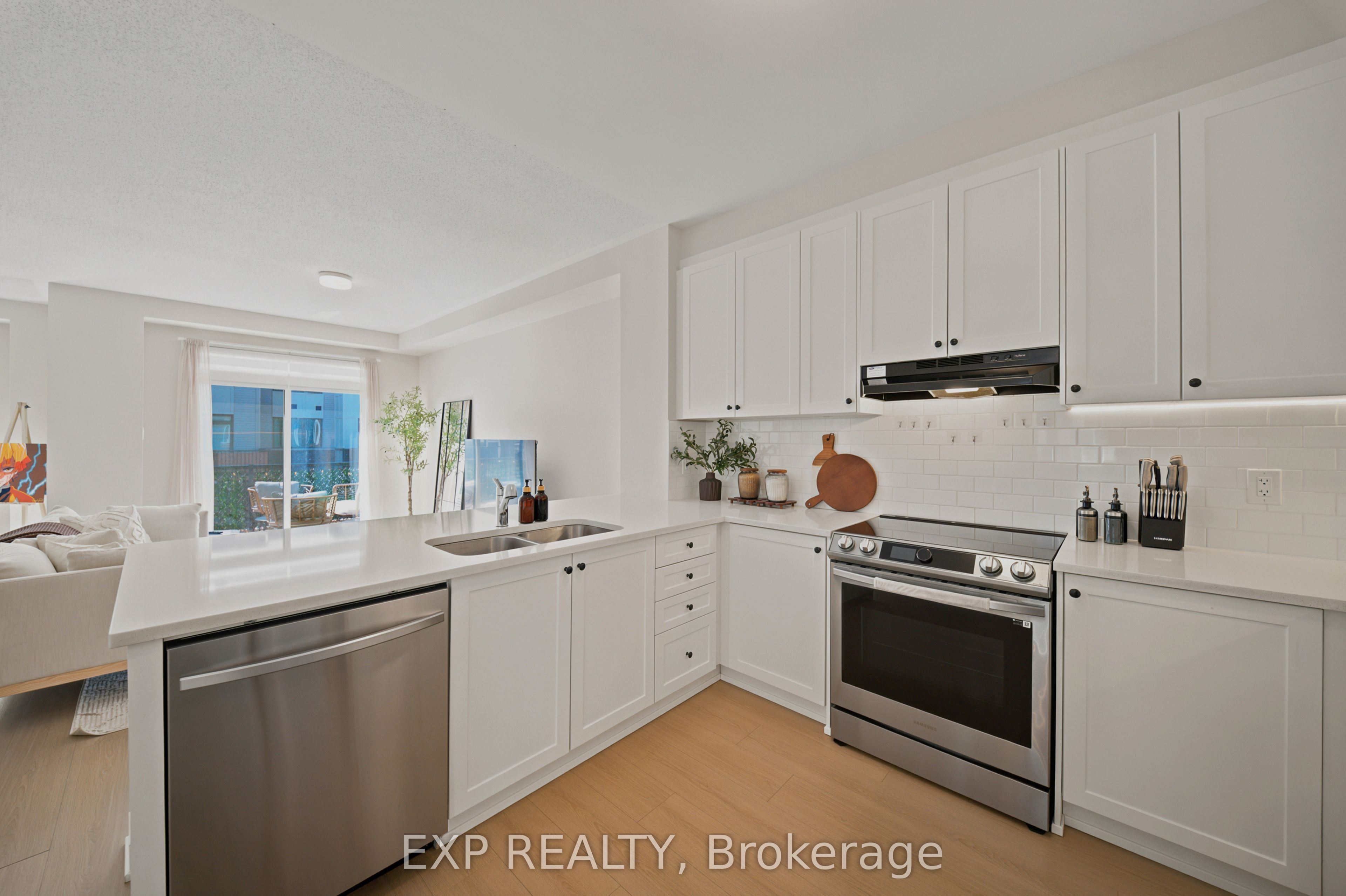 Residential in Barrhaven 4