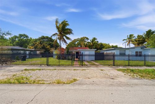 60 Nw 128th St, North Miami, FL, 33168-4627 | Card Image
