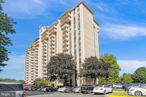 apt-304-7420 Westlake Ter, BETHESDA, MD, 20817-6573 | Card Image