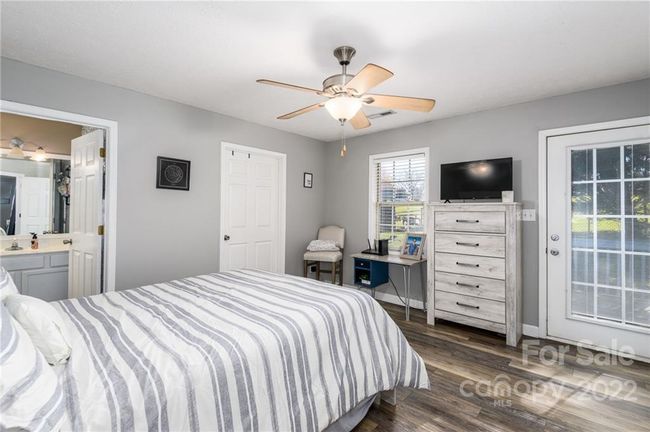 1469 Clear Creek Ln, House other with 3 bedrooms, 2 bathrooms and null parking in Newton NC | Image 10