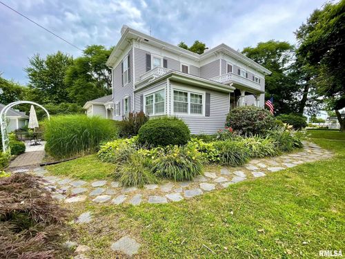 301 Quincy Street, Coatsburg, IL, 62325 | Card Image