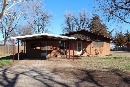 610 Se 3rd St, Knox City, TX, 79529-2028 | Card Image