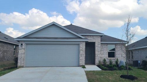 1512 Tin Roof Rd, Krum, TX, 76249-2066 | Card Image