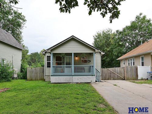 1011 Sumner St, Lincoln, NE, 68502-2255 | Card Image