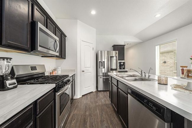 Kitchen | Image 7