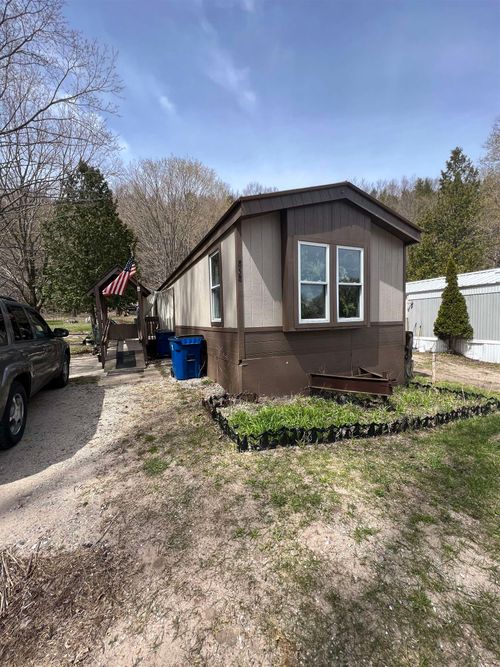 858 Mcconnell Dr, Elberta, MI, 49628 | Card Image