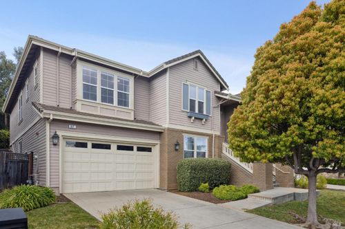 62 Ranch Dr, Novato, CA, 94945-6807 | Card Image