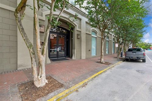 211-840 Tchoupitoulas St, New Orleans, LA, 70130-3693 | Card Image