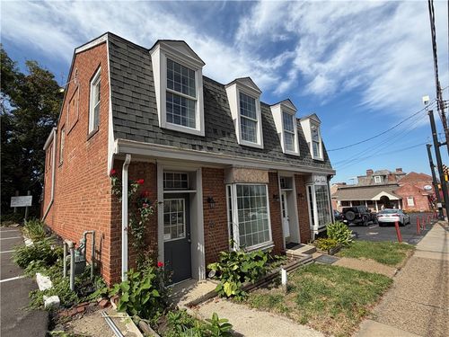 246 Washington Rd, Mt. Lebanon, PA, 15228 | Card Image