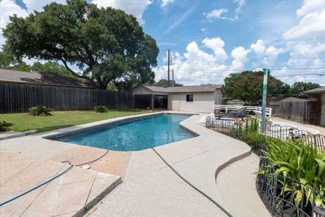 300 Las Plumas Dr, House other with 4 bedrooms, 4 bathrooms and null parking in Georgetown TX | Image 35