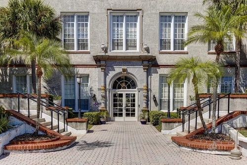 apt-208-701 Mirror Lake Dr, ST PETERSBURG, FL, 33701-3258 | Card Image