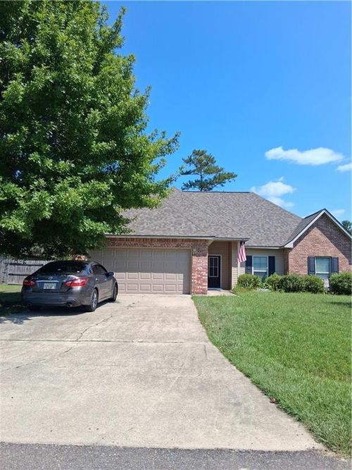 41817 Snowball Cir, Ponchatoula, LA, 70454-8475 | Card Image