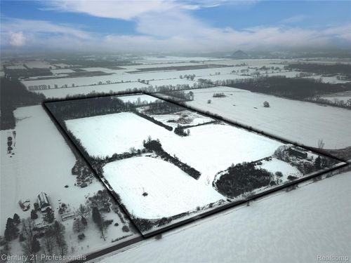 16390 Dryden Rd, Allenton, MI, 48002-1601 | Card Image