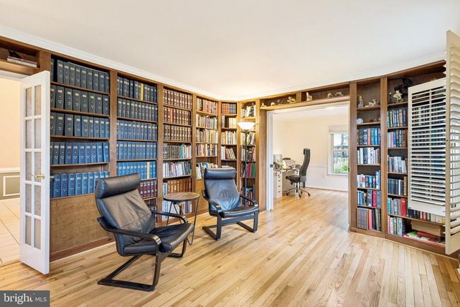 11100 Flora Lee Dr, House other with 4 bedrooms, 4 bathrooms and null parking in Fairfax Station VA | Image 6