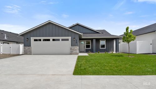 310 N 11th St, Parma, ID, 83660-1037 | Card Image