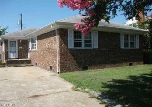 9243 Atwood Ave, Norfolk, VA, 23503-2704 | Card Image