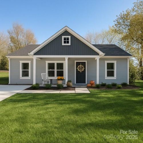 212 Queens Ct, Gastonia, NC, 28052-6733 | Card Image