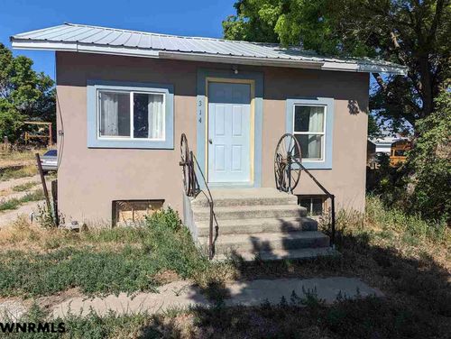 314 S Poplar, Lusk, WY, 82225 | Card Image