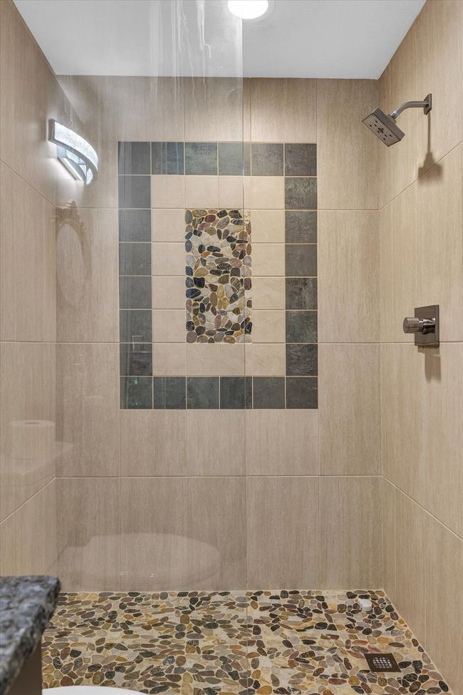 1704 Whisper Meadow Ln, Townhouse with 3 bedrooms, 3 bathrooms and 2 parking in Mahomet IL | Image 80