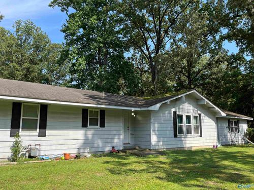 1956 Audubon Cir Sw, Hartselle, AL, 35640-3815 | Card Image