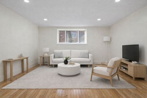 apt-2-66 Bryon Rd, Chestnut Hill, MA, 02467-3325 | Card Image