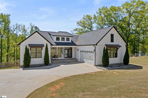 105 Lake Forest Drive, Greer, SC, 29651 | Card Image