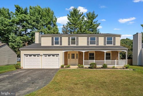 7545 Tarpley Dr, ROCKVILLE, MD, 20855-2517 | Card Image