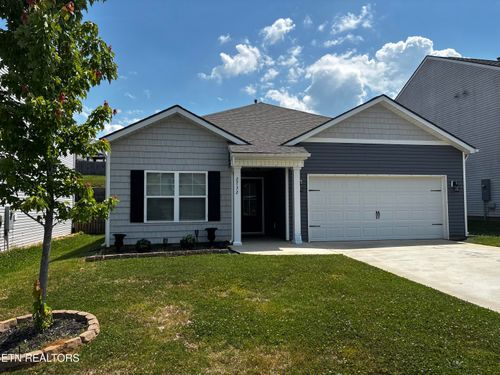 2732 Minuteman Ln, Knoxville, TN, 37920-5513 | Card Image