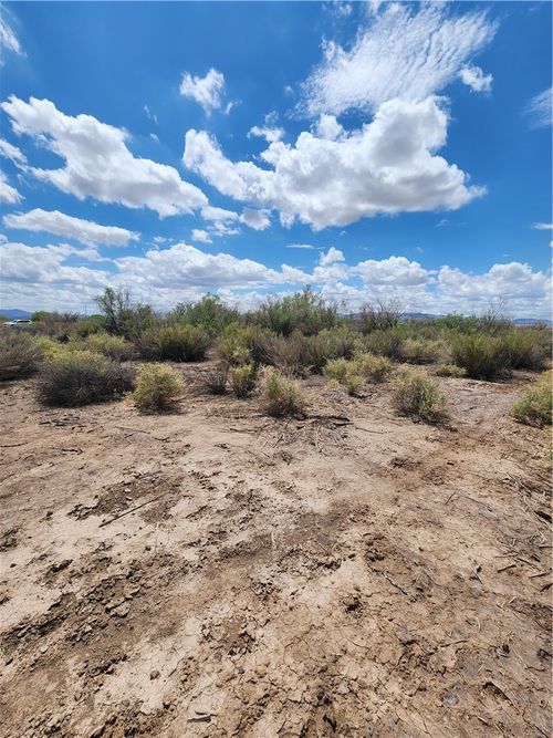 2802 Harold Pl, Mohave Valley, AZ, 86440 | Card Image