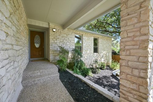 7108 Vallecito Drive, Austin, TX, 78759 | Card Image