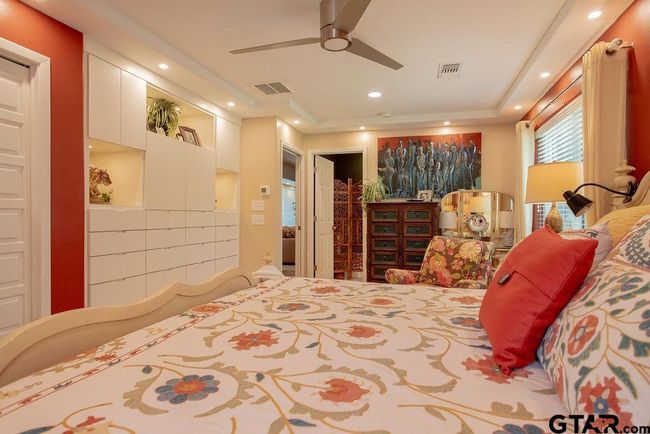 225 Texas Dr, House other with 4 bedrooms, 3 bathrooms and null parking in Hideaway TX | Image 20