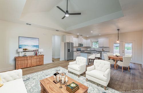 635 Cactus Flower, Canyon Lake, TX, 78133 | Card Image