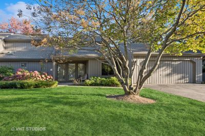 535 Woodview Road, Home with 3 bedrooms, 2 bathrooms and 2 parking in Barrington IL | Image 1