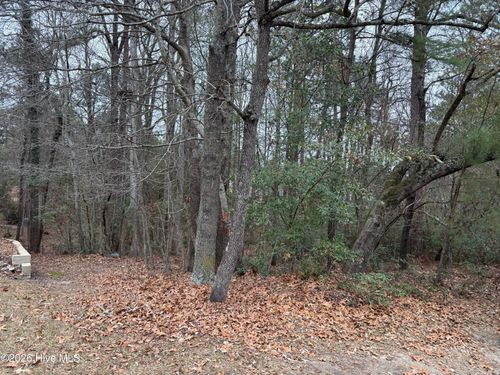 275 Canter Ln, Pinehurst, NC, 28374-8670 | Card Image