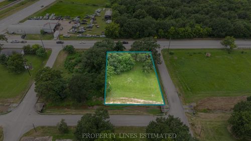 000 Sledge St, Waller, TX, 77484 | Card Image