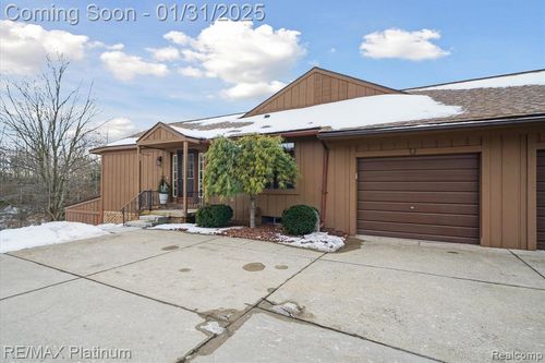 1-11952 Lexington, Green Oak Twp, MI, 48178 | Card Image