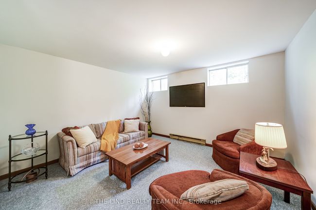 5205 10 Th Sideroad, House other with 5 bedrooms, 2 bathrooms and 20 parking in Cookstown ON | Image 24