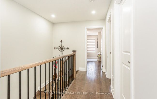 3 Dalbeattie Dr, House attached with 4 bedrooms, 3 bathrooms and 1 parking in Brampton ON | Image 24