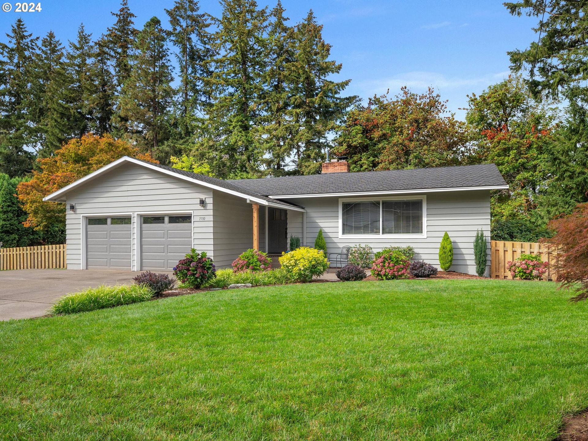 Cherry Dr, Portland, OR 97223